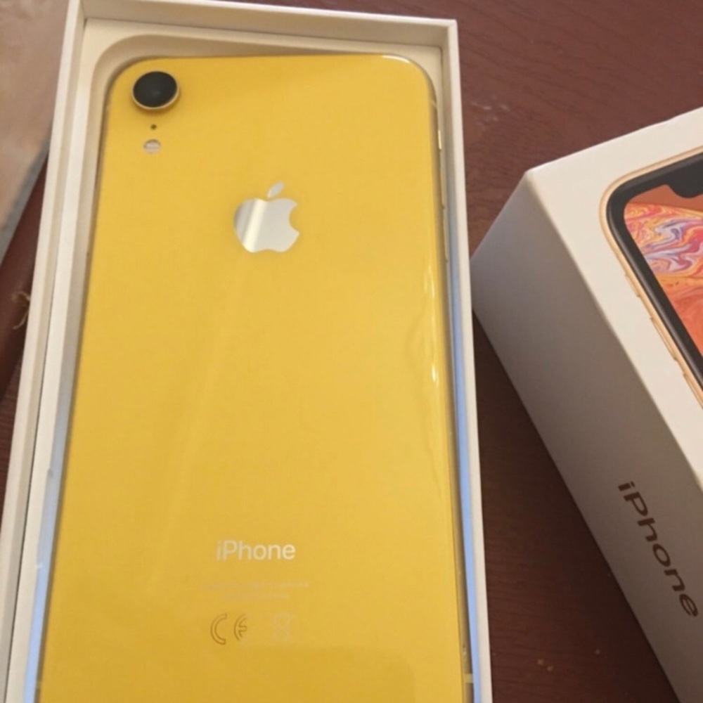 iPhone XR